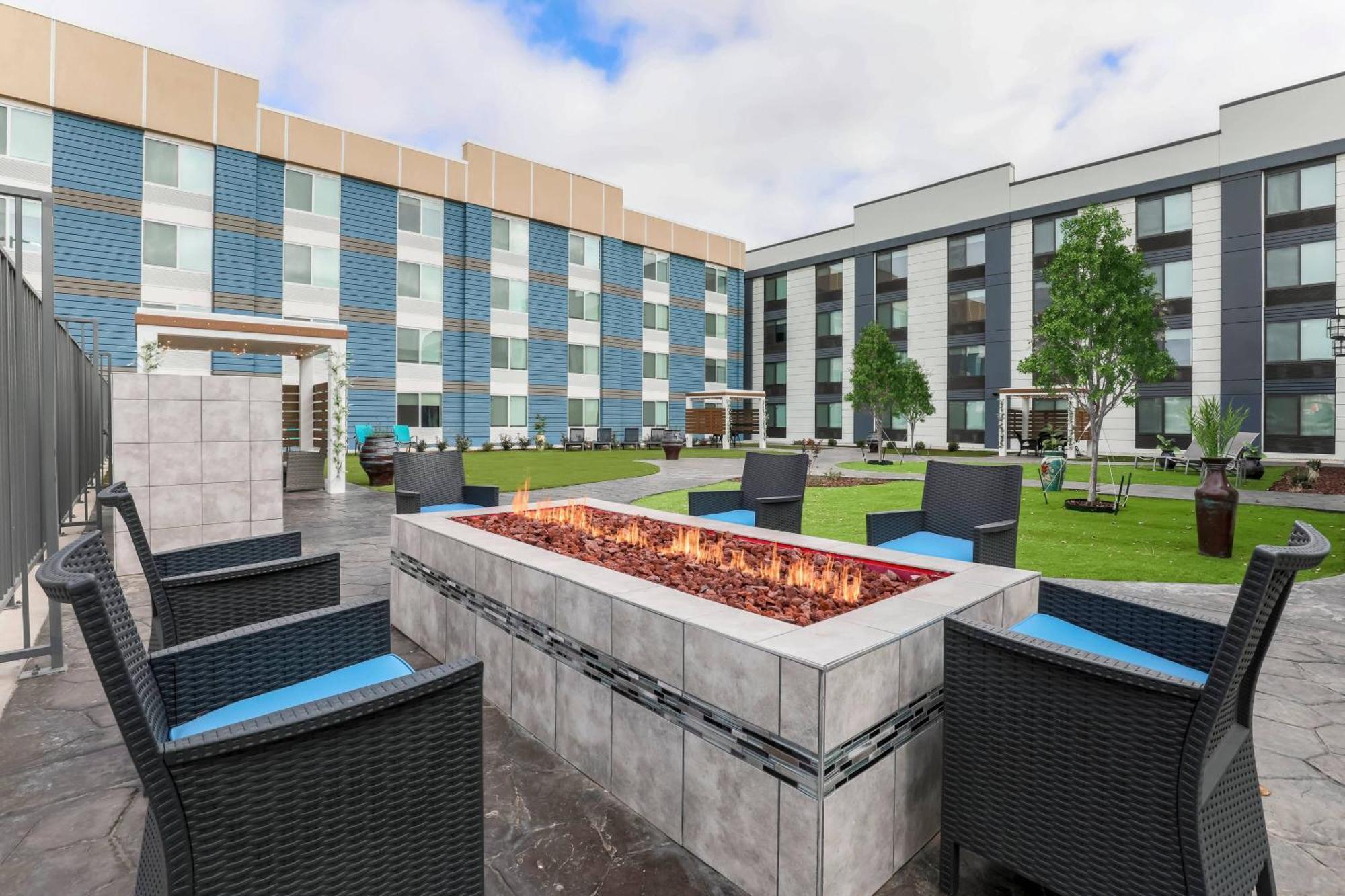 Fairfield By Marriott Inn & Suites Amarillo Central Exteriör bild